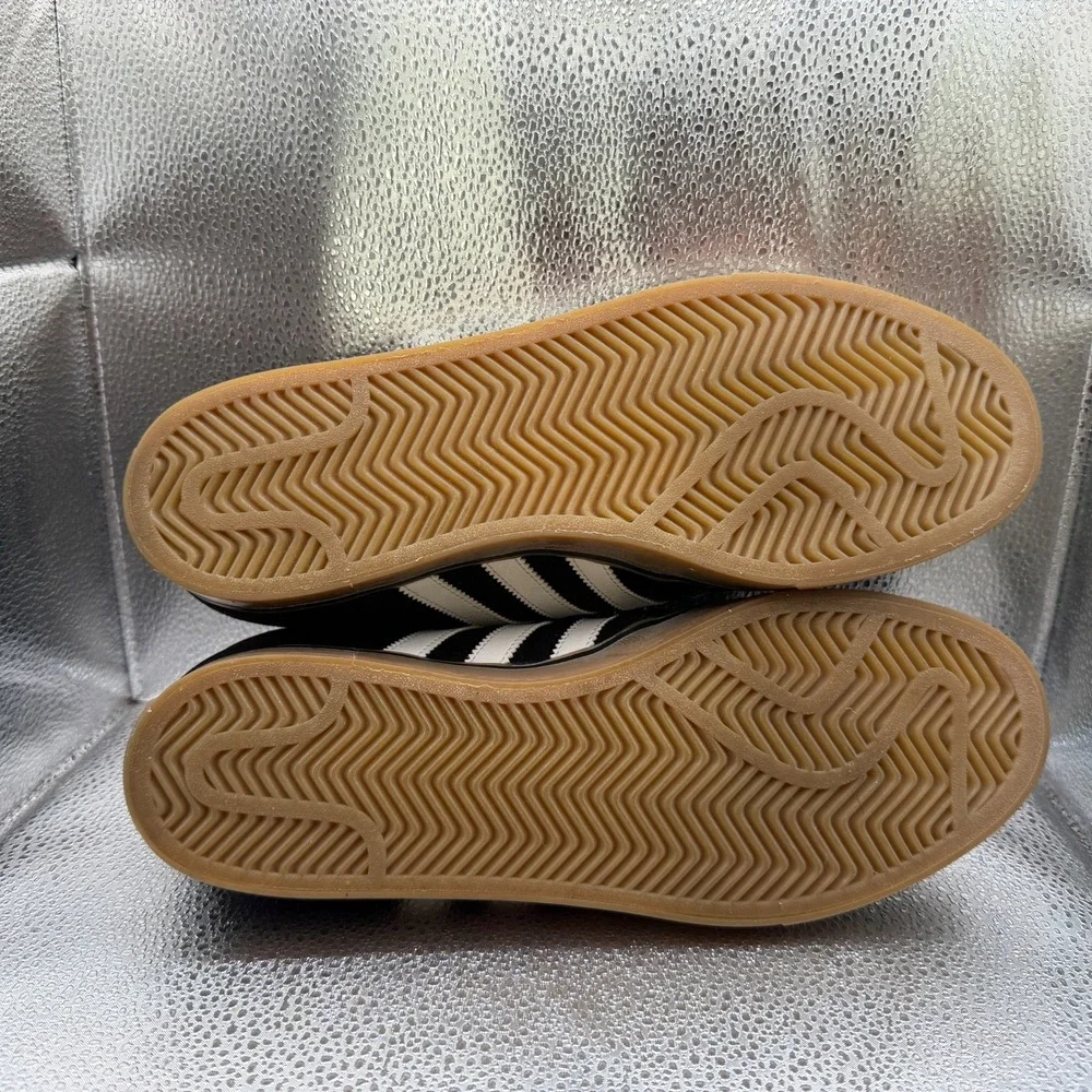Size 9 Adidas Seeley Black Gum White Mens Lace-Up Athletic Sneakers G65525